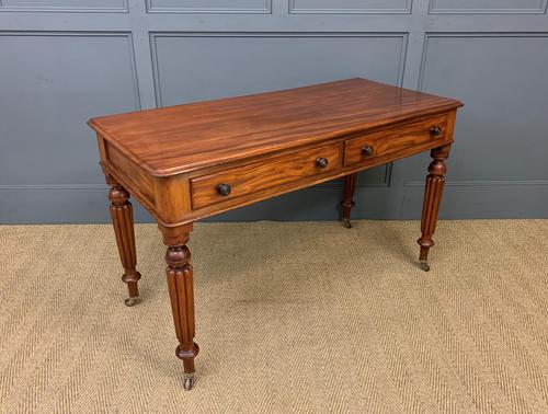 Victorian Mahogany Side Table (1 of 15)