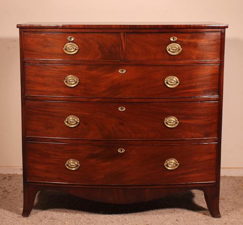Bowfront Chest of Drawers Early 19 Century in Mahogany from England (1 of 11) Bowfront Chest of Drawers Early 19 Century in Mahogany from England (1 of 11)