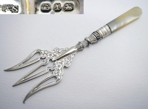 Antique Victorian 1897 Solid Sterling Silver & Mother of Pearl Bread Muffin Cake Fork Server (1 of 5)