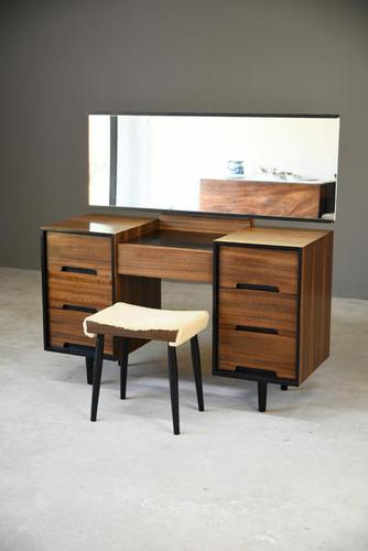 Stag C Range Dressing Table (1 of 9)