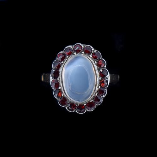 Antique Moonstone & Red Paste Oval Halo Cluster 9ct 9K Gold Dress Ring (1 of 8) Antique Moonstone & Red Paste Oval Halo Cluster 9ct 9K Gold Dress Ring (1 of 8)