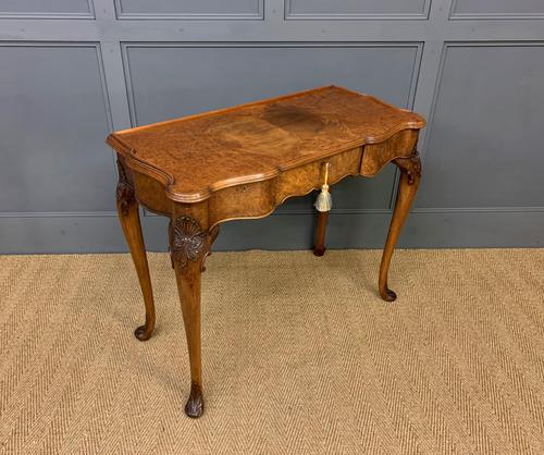 Serpentine Fronted Queen Anne Style Burr Walnut Side Table (1 of 16)