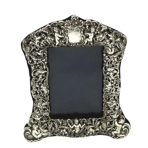 Antique Edwardian Sterling Silver 8" Photo Frame 1903 (1 of 11) Antique Edwardian Sterling Silver 8" Photo Frame 1903 (1 of 11)