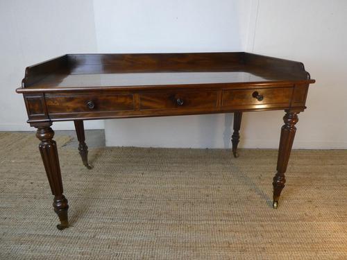 English Regency Dressing Table - Attributed to Gillows (1 of 10) English Regency Dressing Table - Attributed to Gillows (1 of 10)