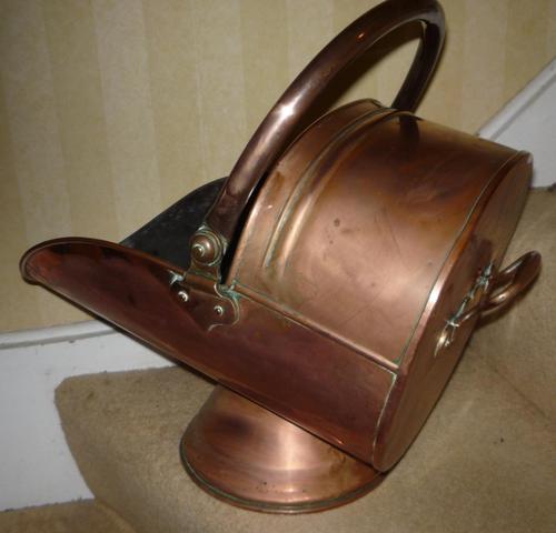 Victorian Helmet Shaped Copper Coal Scuttle c.1890 (1 of 1)