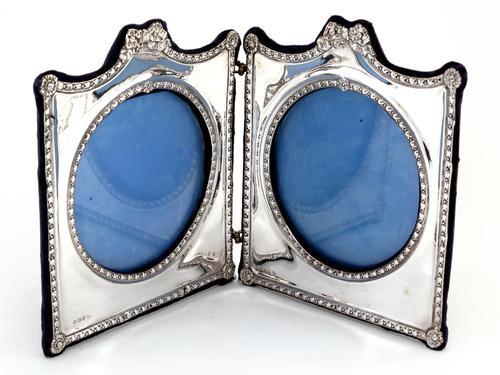 Decorative Edwardian Silver Double Folding Frame with a Floral and Bow Border (1 of 7)