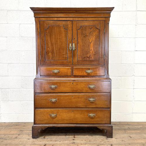 Early 19th Century Welsh Oak Cupboard (1 of 10) Early 19th Century Welsh Oak Cupboard (1 of 10)