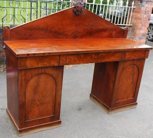 1900's Large Mahogany Dog Kennel Sideboard with Back (1 of 4)