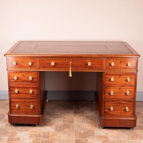 Mahogany Victorian Pedestal Desk (1 of 12)