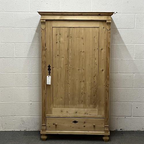 Single Door Antique Pine Childs Wardrobe (1 of 6)