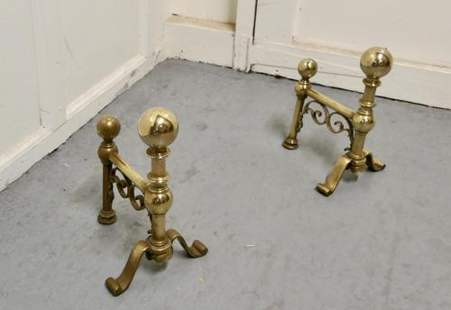 Very Attractive Pair of Brass Andirons (1 of 5) Very Attractive Pair of Brass Andirons (1 of 5)