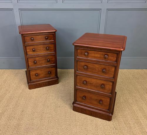 Pair of Victorian Mahogany Bedside Chests (1 of 16)