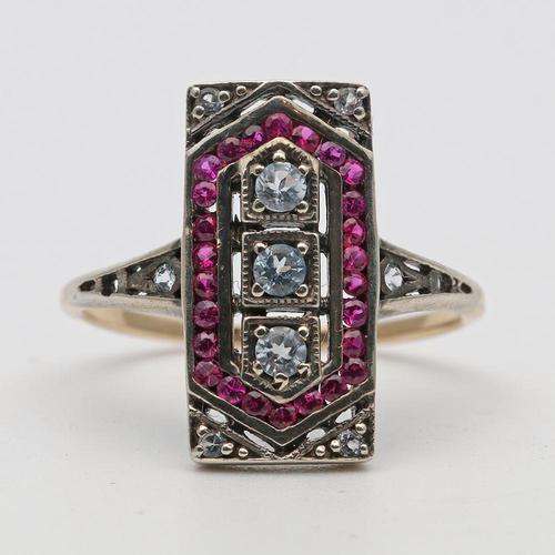 18ct Gold Ruby Art Deco Ring (1 of 2) 18ct Gold Ruby Art Deco Ring (1 of 2)
