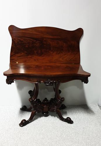 Outstanding Victorian Mahogany Tea Table (1 of 13)