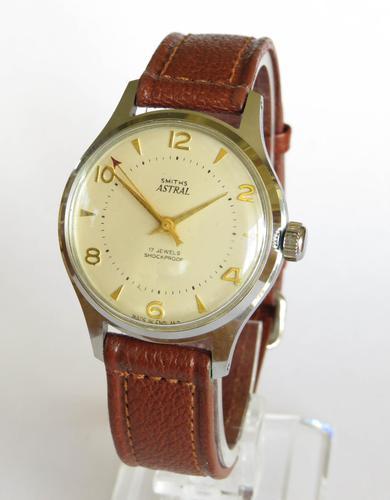 Gents Smiths Astral Wristwatch, 1960s (1 of 5)