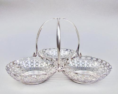 Fabulous Edwardian silver triple sweetmeat dish by Elkington & Co, Birmingham 1906 (1 of 8)