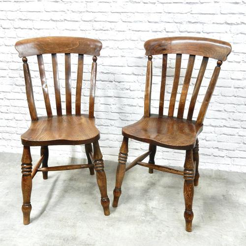 Fine Pair of Windsor Lathback Side Chairs (1 of 5)