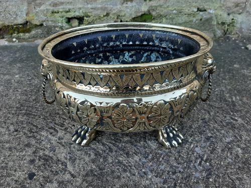 Beautiful 19th Century Pierced Brass Vase (1 of 5) Beautiful 19th Century Pierced Brass Vase (1 of 5)