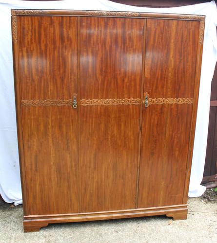 1940s Large 3 Door Mahogany Wardrobe with Good Interior (1 of 4)