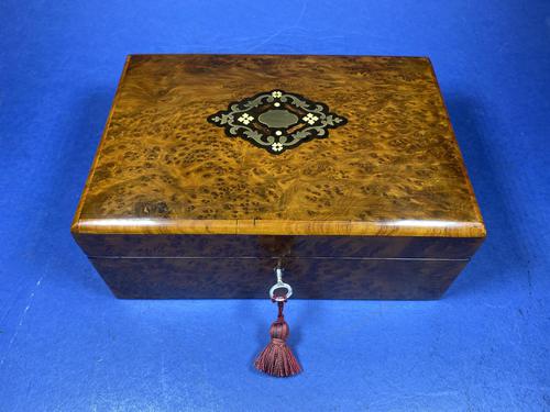 French 19th Century Burr Cedar Box. (1 of 14)