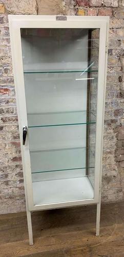 Large White Medicine Cabinet (1 of 7)