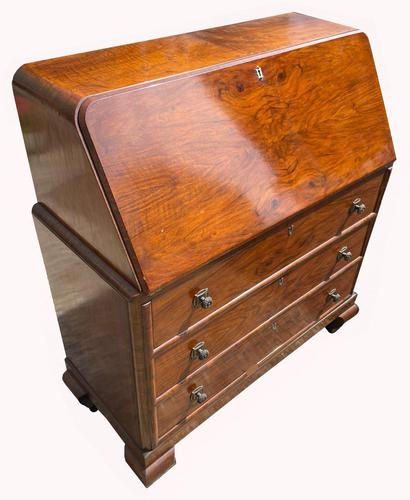 A Burr Walnut Art Deco Bureau (1 of 7)