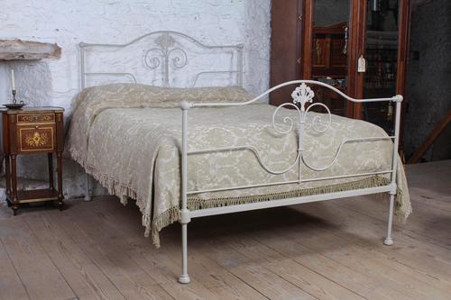 Pretty Forged Iron Portuguese Bed (1 of 7)