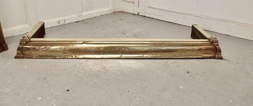 4ft Victorian Brass Fender (1 of 5) 4ft Victorian Brass Fender (1 of 5)
