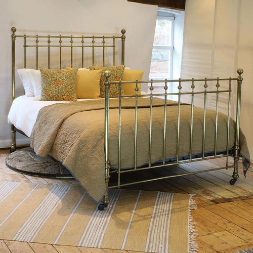 All Brass Antique Bed (1 of 6)