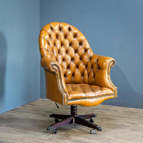 Button Back Office Chair (1 of 11) Button Back Office Chair (1 of 11)