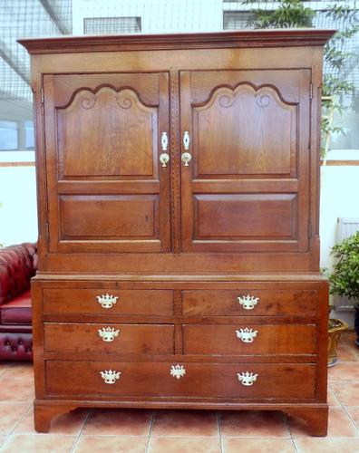 Country Oak Press Cupboard (1 of 14) Country Oak Press Cupboard (1 of 14)