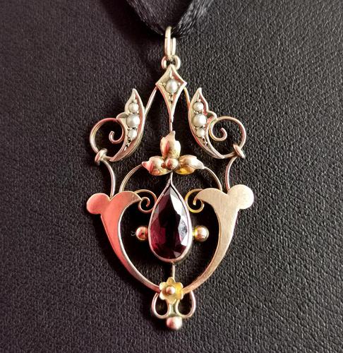 Antique Art Nouveau Pendant, 9ct Gold, Pearl & Garnet (1 of 7) Antique Art Nouveau Pendant, 9ct Gold, Pearl & Garnet (1 of 7)