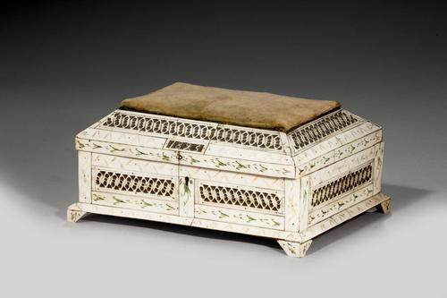 19th Century Russian Casket, Carved & Decorated in Archangel (1 of 5) 19th Century Russian Casket, Carved & Decorated in Archangel (1 of 5)