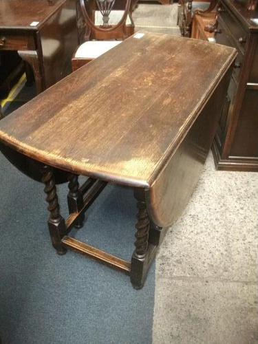 Large Barley Twist Gate Leg Dining Table (1 of 3) Large Barley Twist Gate Leg Dining Table (1 of 3)