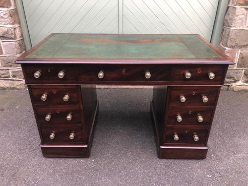 Antique Mahogany Pedestal Writing Desk (1 of 11) Antique Mahogany Pedestal Writing Desk (1 of 11)