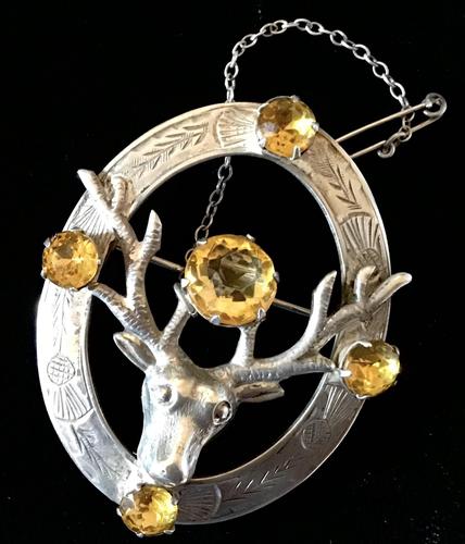 Silver and Citrine Stags Head Brooch (1 of 5)