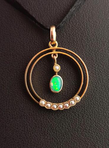 Antique Art Nouveau Opal & Pearl Pendant, 9ct Gold (1 of 14) Antique Art Nouveau Opal & Pearl Pendant, 9ct Gold (1 of 14)