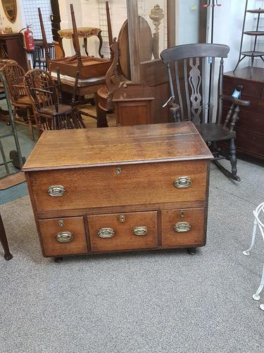 Antique Oak Chest (1 of 5)