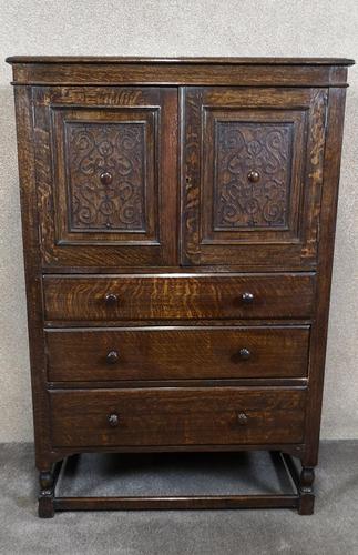 Good Quality Carved Oak Tallboy / Linen Press / Wardrobe (1 of 11)