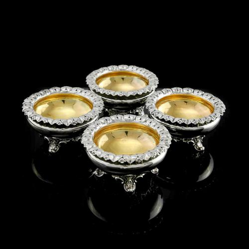 Magnificent Set of 4 Georgian Solid Silver Salts - Barnard 1837 (1 of 22)