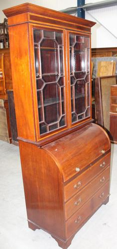 1900's Large Mahogany Cylinder Bureau Bookcase with Key (1 of 6)