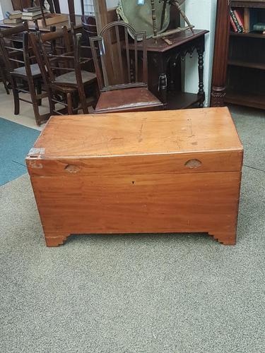 Large Camphor Chest (1 of 5)