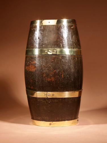 19th Century Original Coopered Oak Barrel Stick / Umbrella Stand. (1 of 6) 19th Century Original Coopered Oak Barrel Stick / Umbrella Stand. (1 of 6)