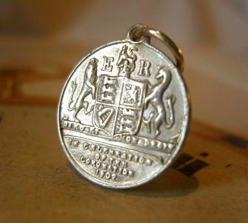 Antique Pocket Watch Chain Coin Fob 1902 Coronation King Edward V11 & Alexandra (1 of 3) Antique Pocket Watch Chain Coin Fob 1902 Coronation King Edward V11 & Alexandra (1 of 3)