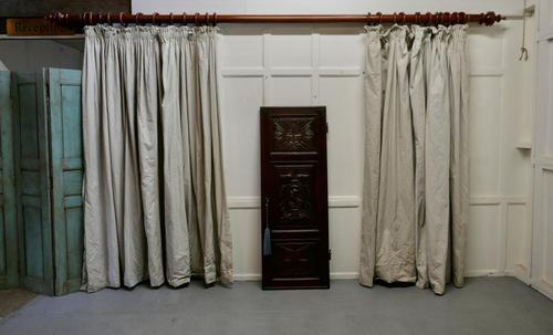Very Long Victorian Mahogany Curtain Pole with Rings (1 of 8) Very Long Victorian Mahogany Curtain Pole with Rings (1 of 8)