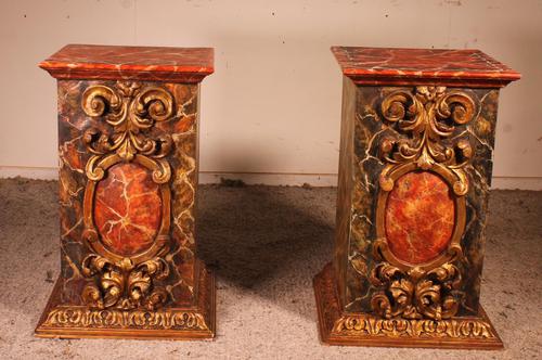Pair of Pedestals in Giltwood & Faux Marble Décor From Spain - 17th Century (1 of 9) Pair of Pedestals in Giltwood & Faux Marble Décor From Spain - 17th Century (1 of 9)