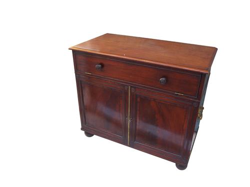 Campaign Chest in Mahogany (1 of 5) Campaign Chest in Mahogany (1 of 5)