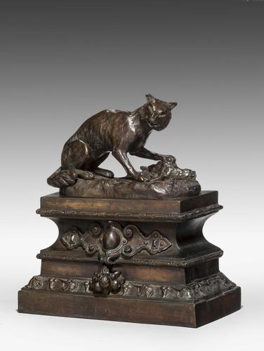 Pair of Bronze Foxes (1 of 4) Pair of Bronze Foxes (1 of 4)