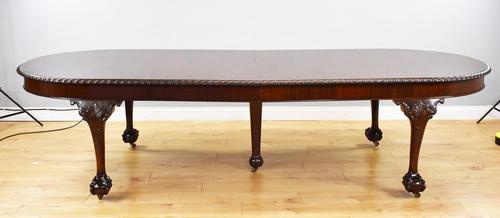 Large Chippendale Style Dining Table c.1930 (1 of 13)