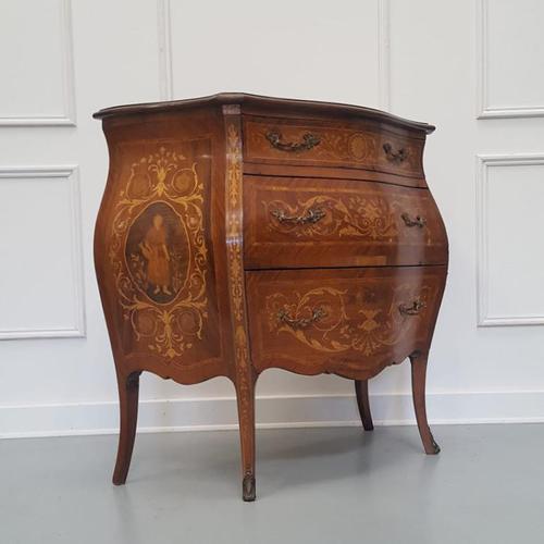 Beautiful Bombe Shaped Italian Commode c.1920 (1 of 9)